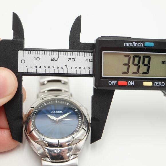 Fossil Men's Big Tic Watch 40mm Blue Kaleido LCD Changing AM-3537 w New Battery - Picture 2 of 16